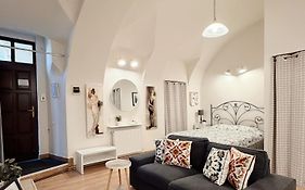 Center Feelings Studio By Alandala
